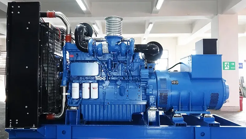 مولدات الديزل 800kW مع محرك نوع Yuchai